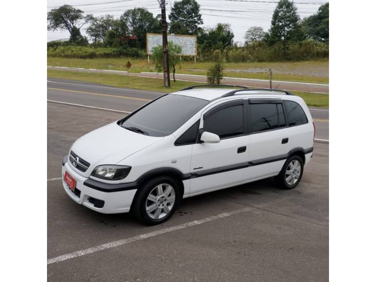 CHEVROLET - ZAFIRA - 2005/2005 - Branca - R$ 28.000,00